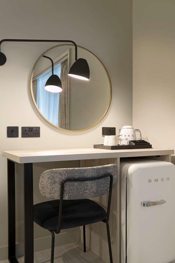 Hilton Garden Inn Peterborough City Centre Szoba fotó